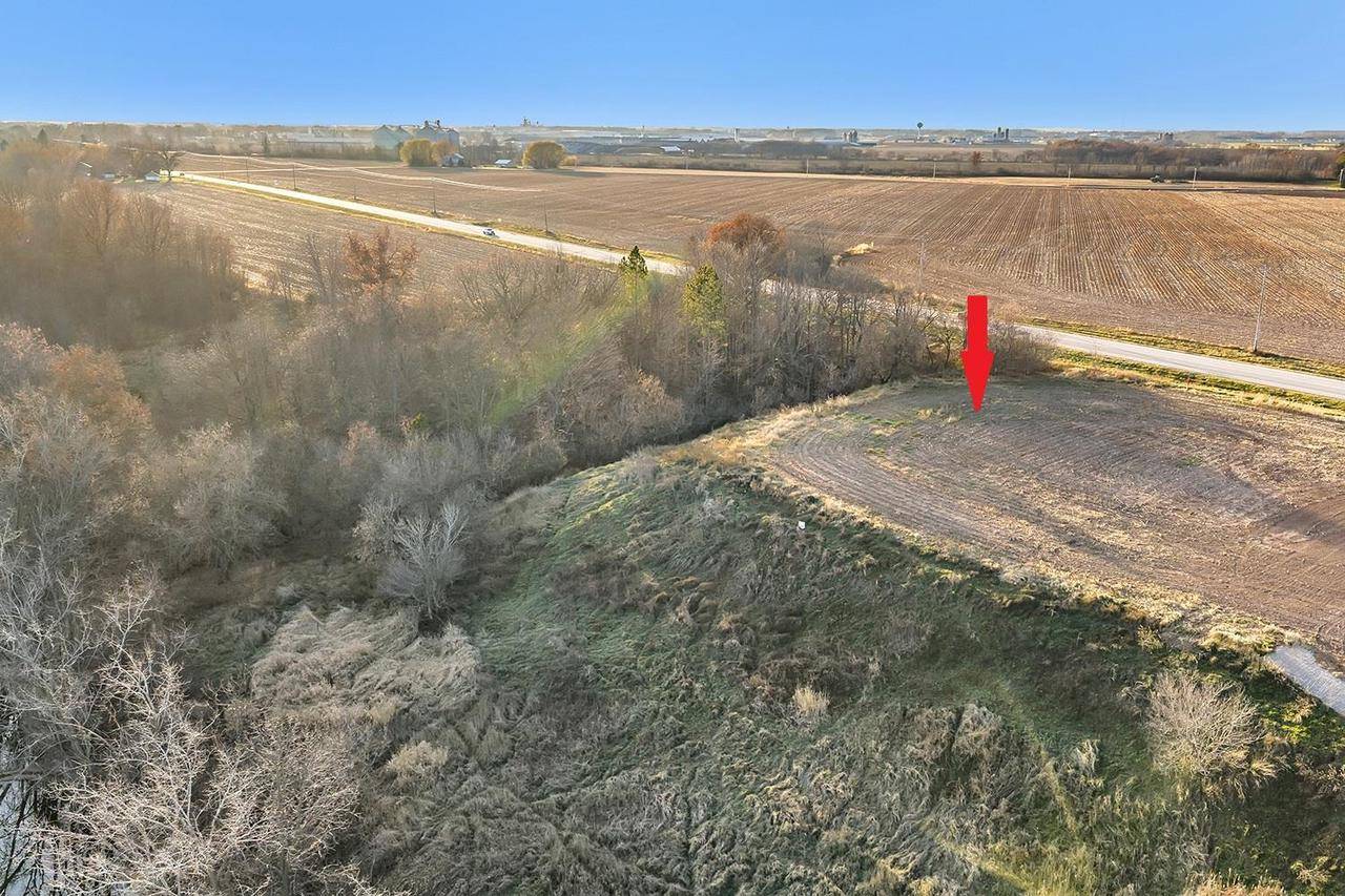 Wrightstown, WI 54180,4351 LOST DAUPHIN ROAD