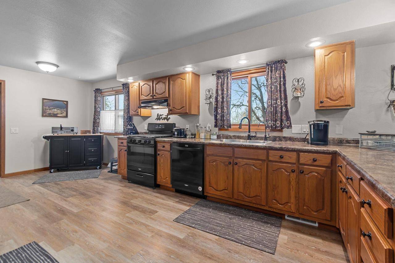 Larsen, WI 54947,8884 N PIONEER ROAD
