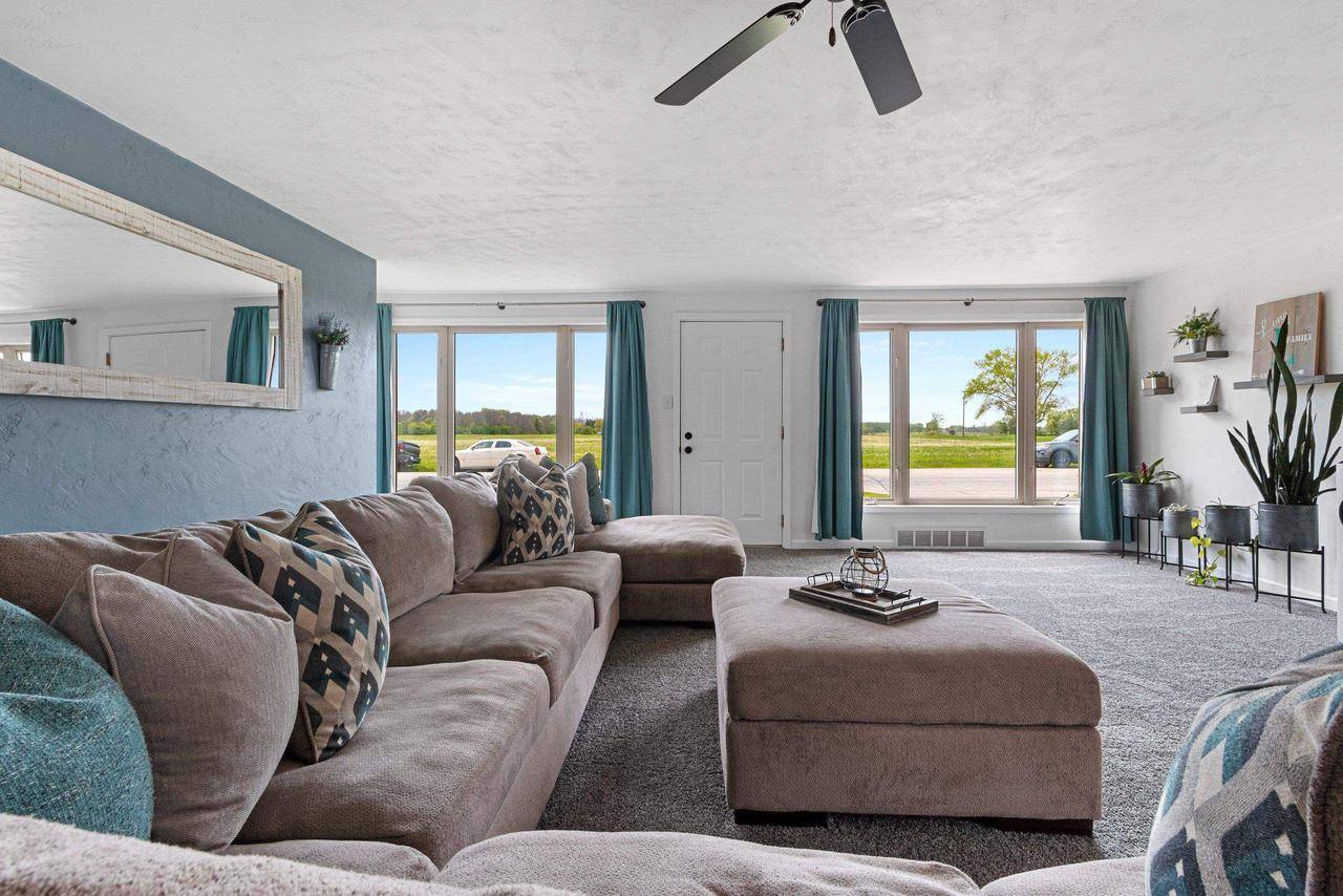 Green Bay, WI 54313,5286 KUNESH ROAD