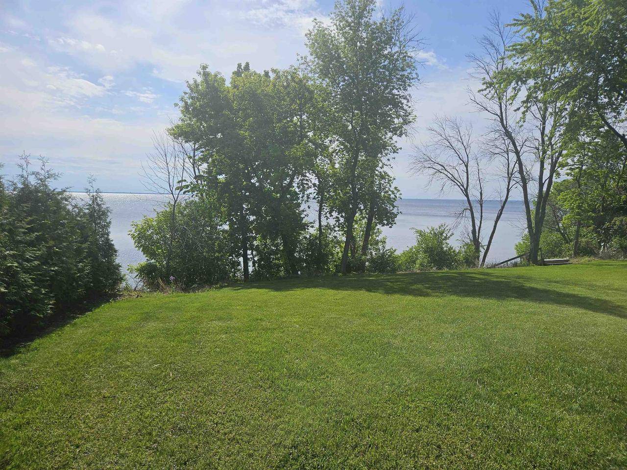 Chilton, WI 53014,N2281 LAKEWOOD LANE
