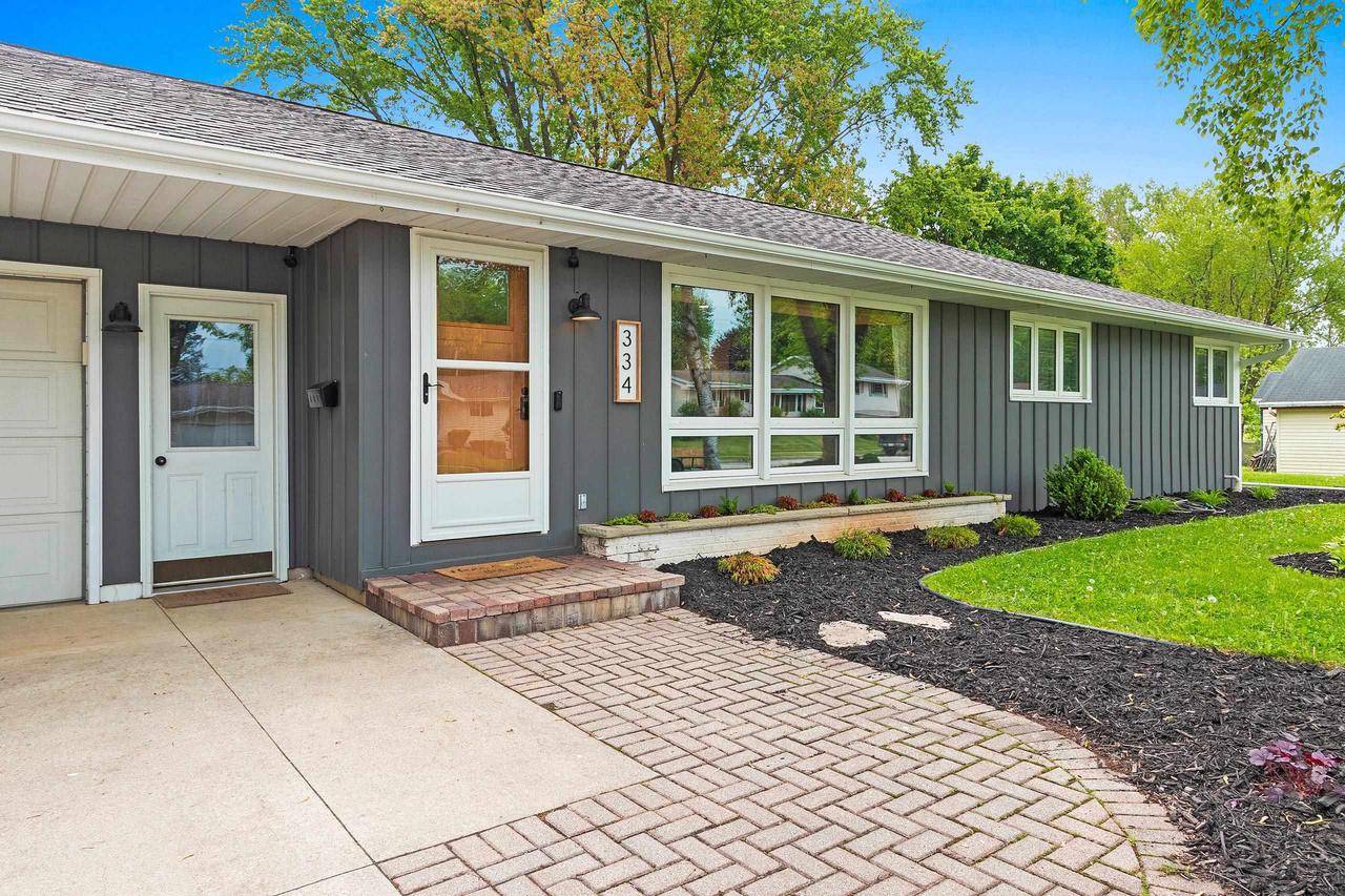 Brillion, WI 54110,334 LEE AVENUE