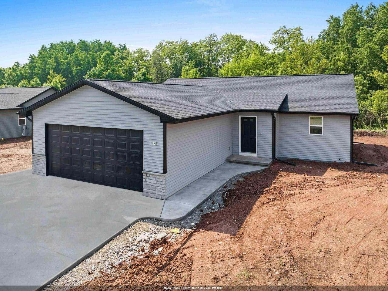 Oshkosh, WI 54901,997 E SUNNYVIEW ROAD
