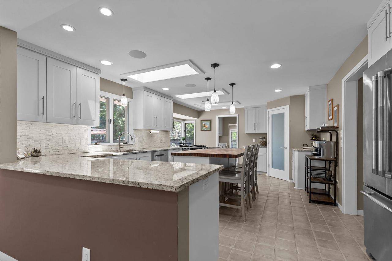 Appleton, WI 54914,1824 W REID DRIVE