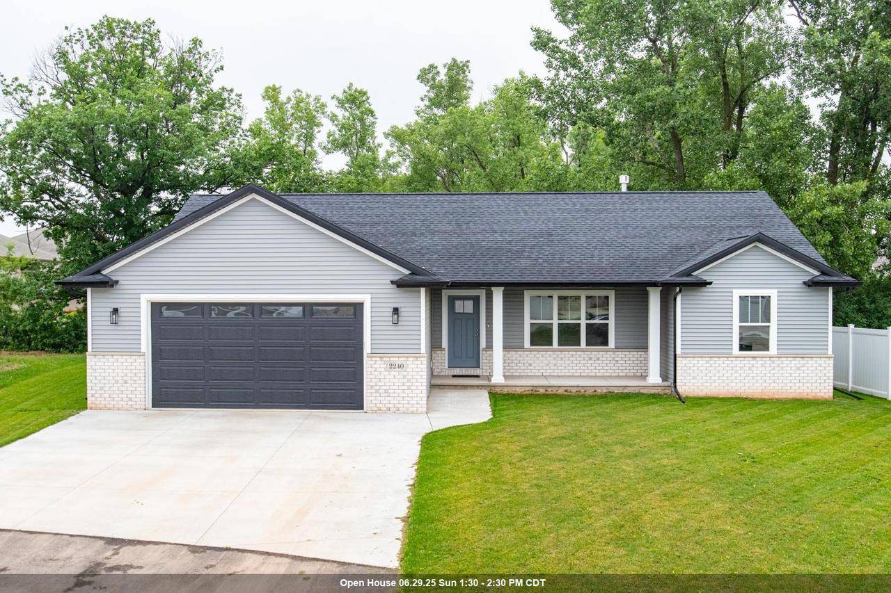 Appleton, WI 54913,2240 E HONEYGOLD COURT