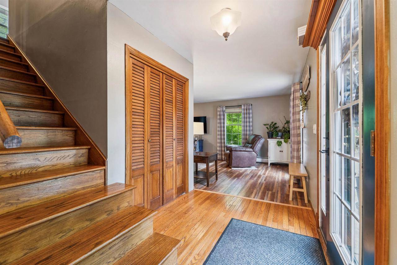 Waupaca, WI 54981,E2538 NELSON ROAD