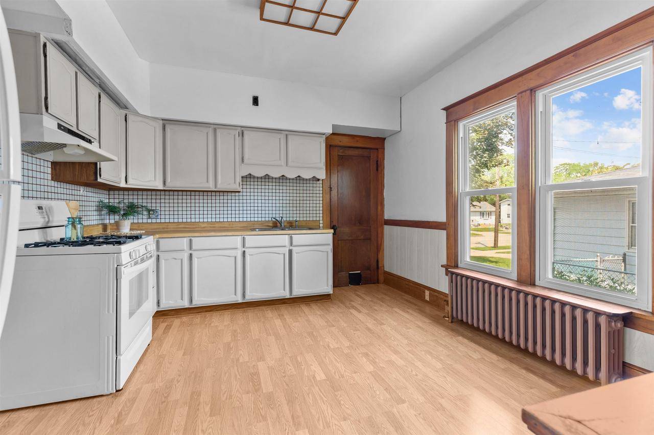 Oshkosh, WI 54901,1310 POWERS STREET