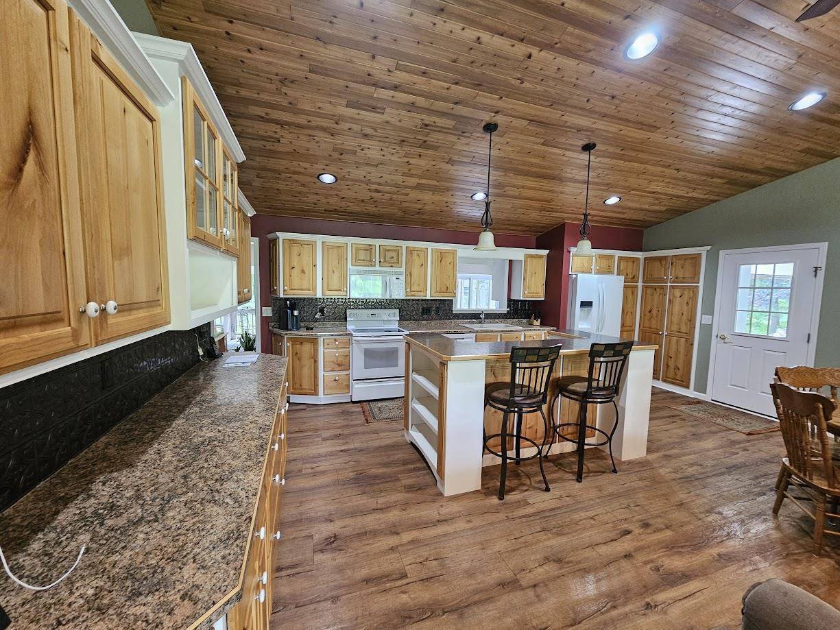 Wautoma, WI 54982,W6714 PORTERS LAKE ROAD