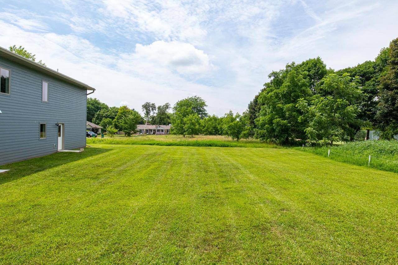 Berlin, WI 54923,N8568 SEWARD DRIVE