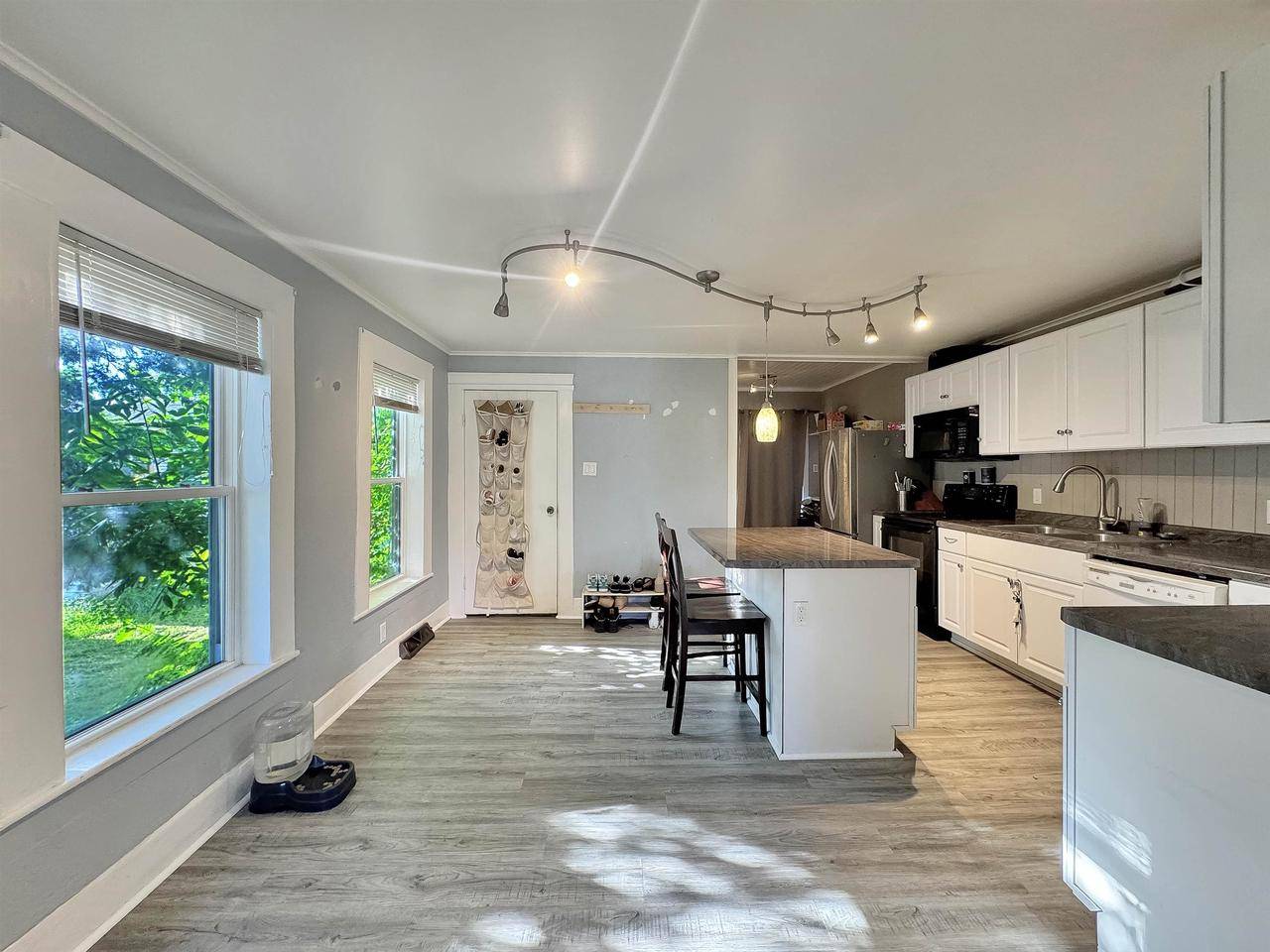 Marinette, WI 54143,1612 MARY STREET