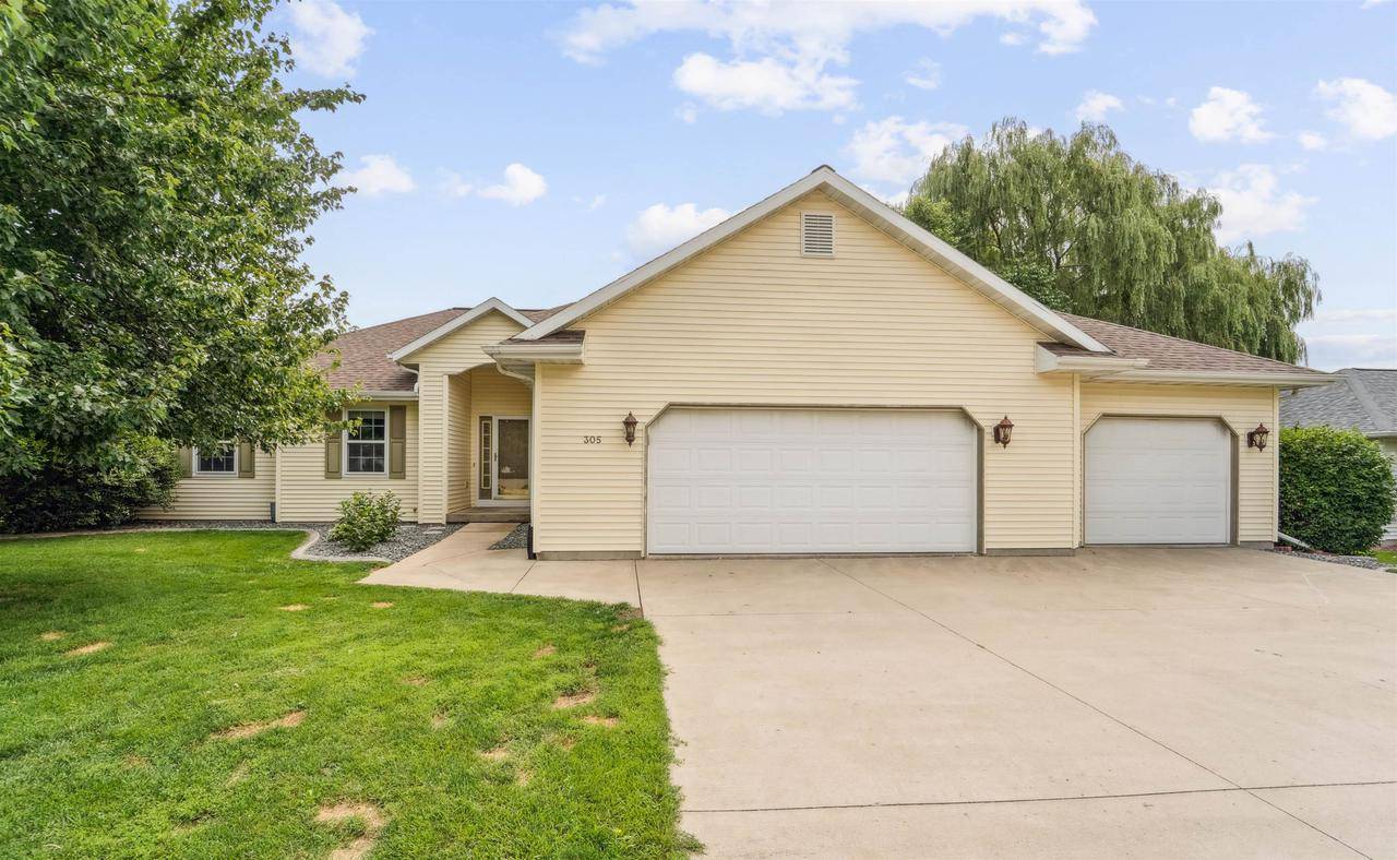 Beaver Dam, WI 53916,305 MORGAN LANE