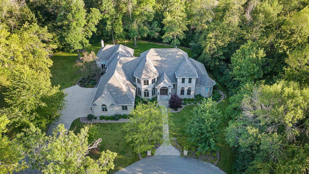 Menasha, WI 54952,N8340 FIRELANE 12