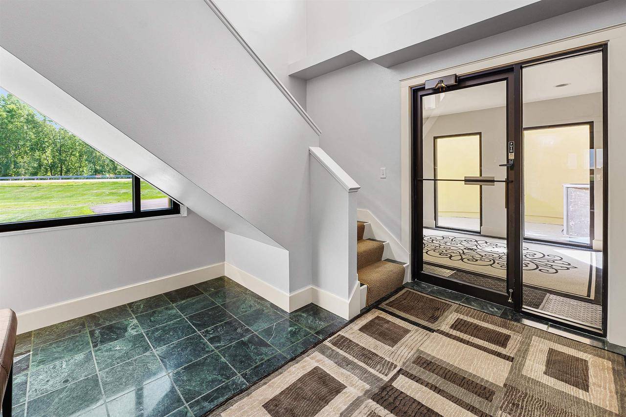 Fond Du Lac, WI 54937,560 ROLLING MEADOWS DRIVE