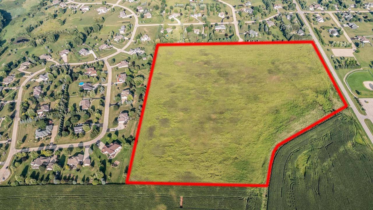 Neenah, WI 54956,LARSEN ROAD