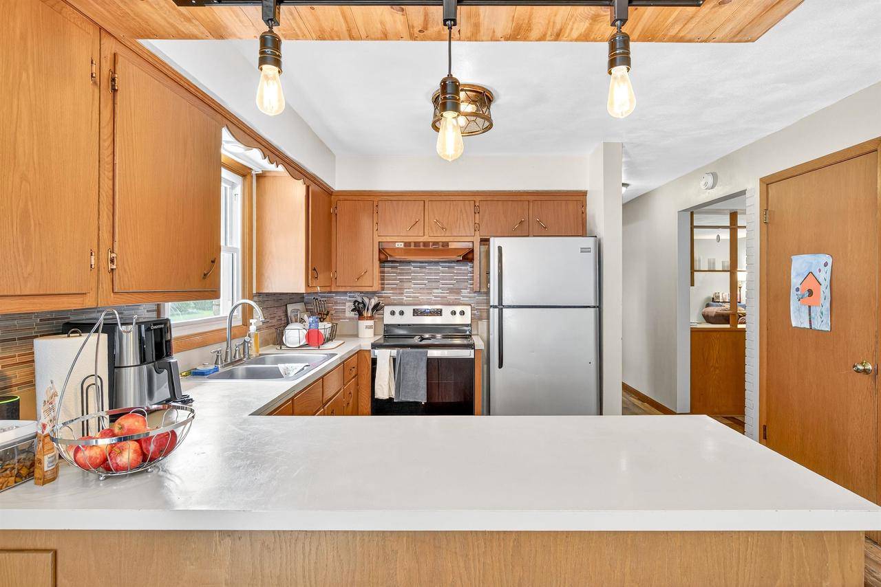 Little Chute, WI 54140,923 W MCKINLEY AVENUE