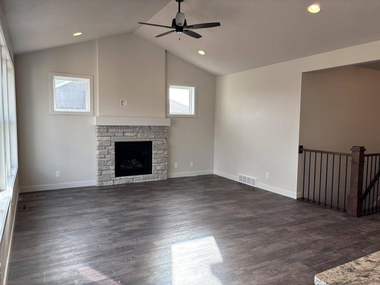 Neenah, WI 54956,1633 FOUNDERS STREET