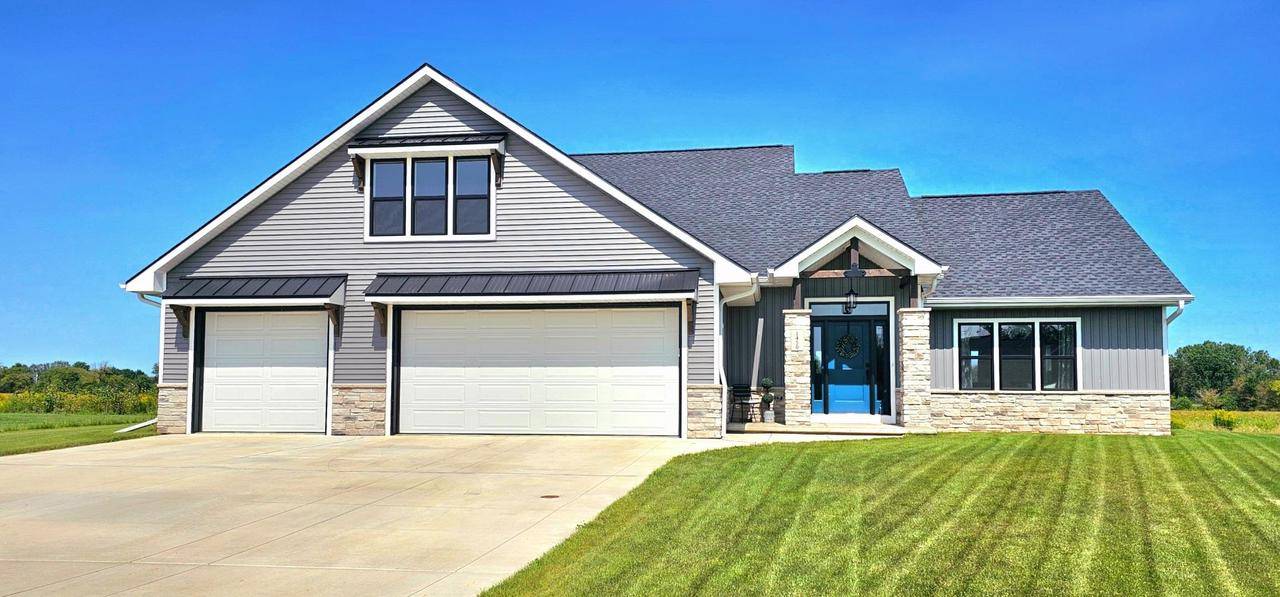 De Pere, WI 54115,1450 CHICKORY COURT