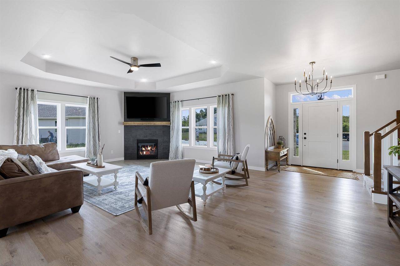 De Pere, WI 54115,1450 CHICKORY COURT