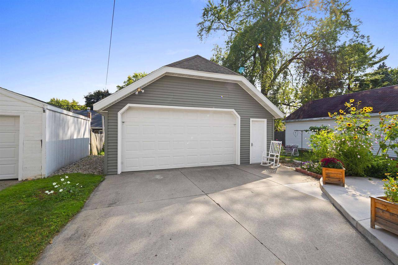 Appleton, WI 54914,1201 W WINNEBAGO STREET