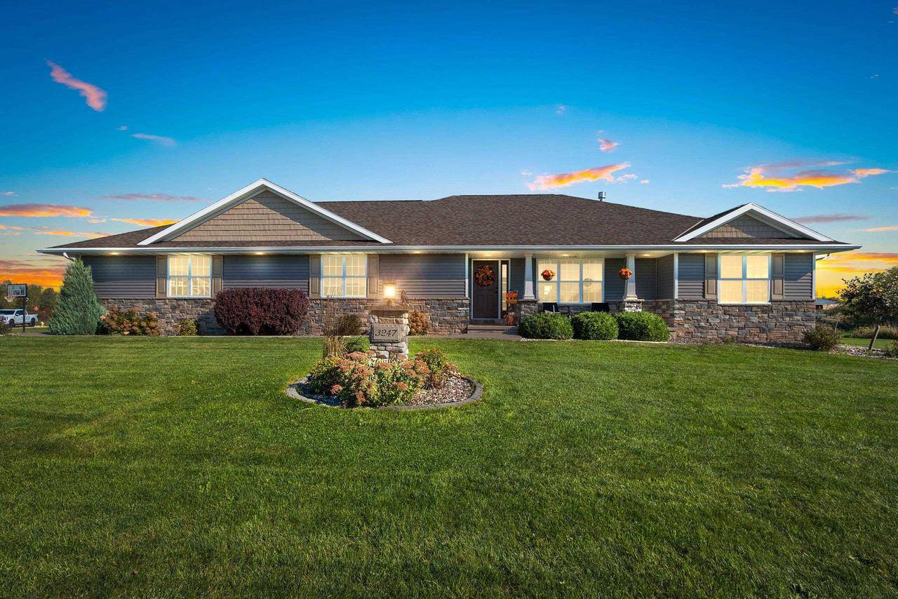 Green Bay, WI 54311,3247 ESSEN ROAD