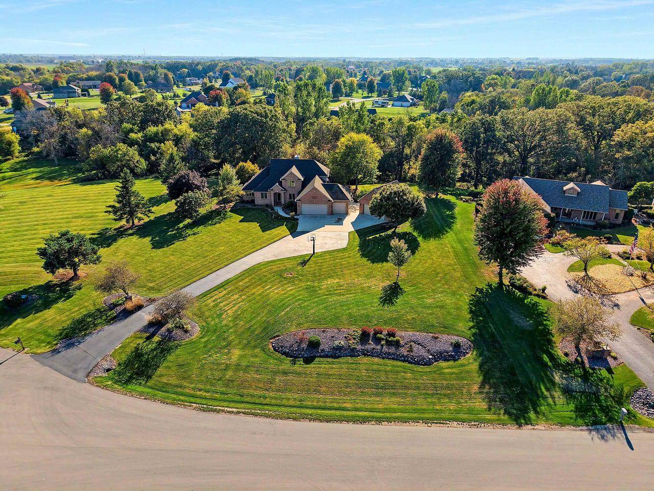 De Pere, WI 54115,2851 GENTLE HILLS COURT