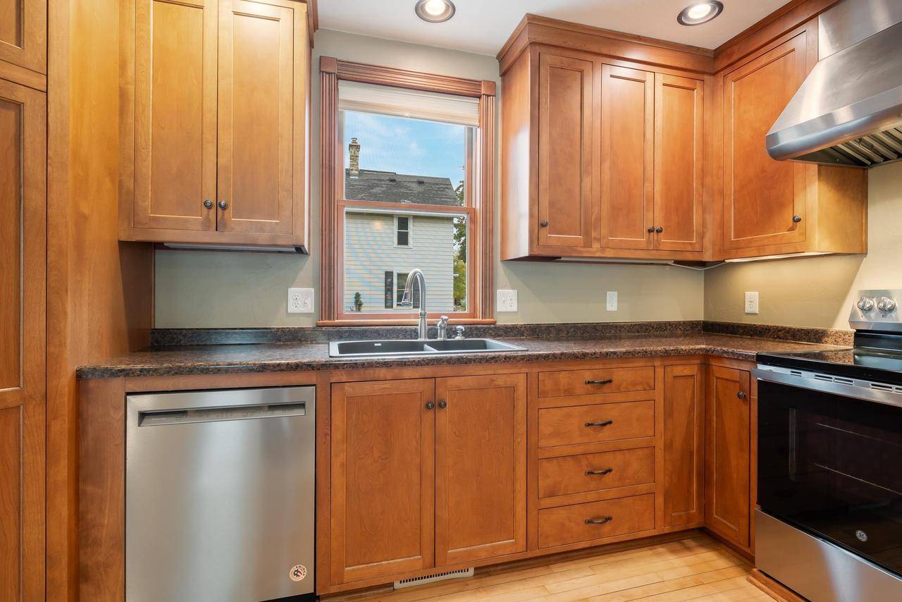 Kaukauna, WI 54130,719 GRIGNON STREET