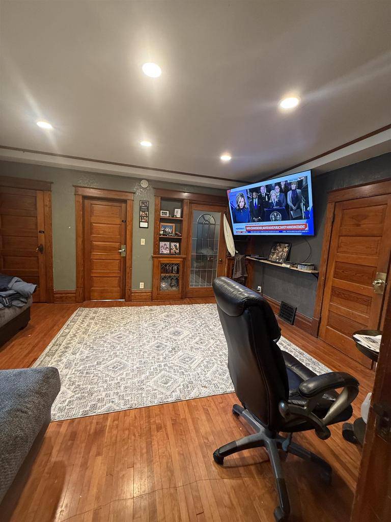 Menominee, MI 49858,1103 WEST DRIVE