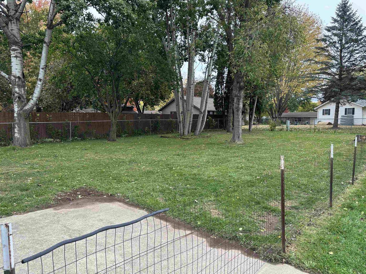 Black Creek, WI 54106,308 S MAPLE STREET