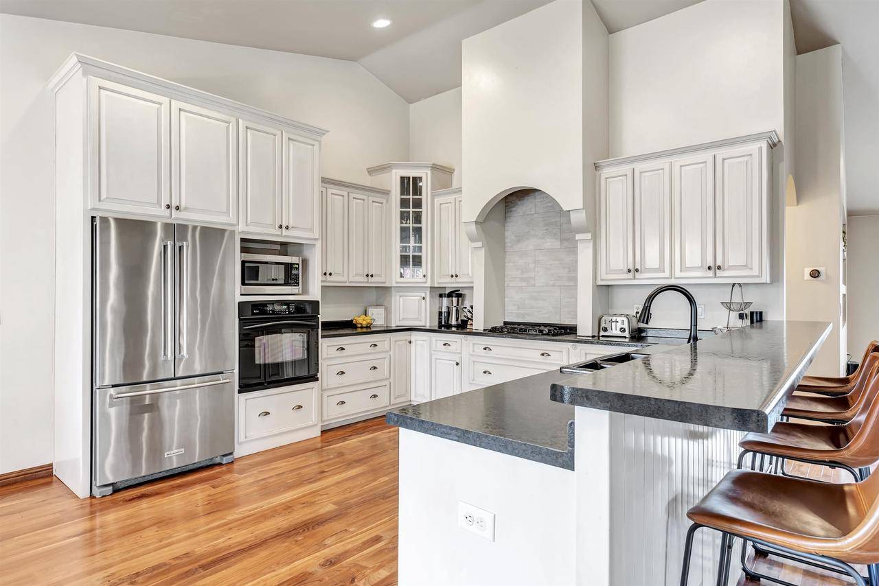 Green Bay, WI 54311,3373 DAVIES AVENUE