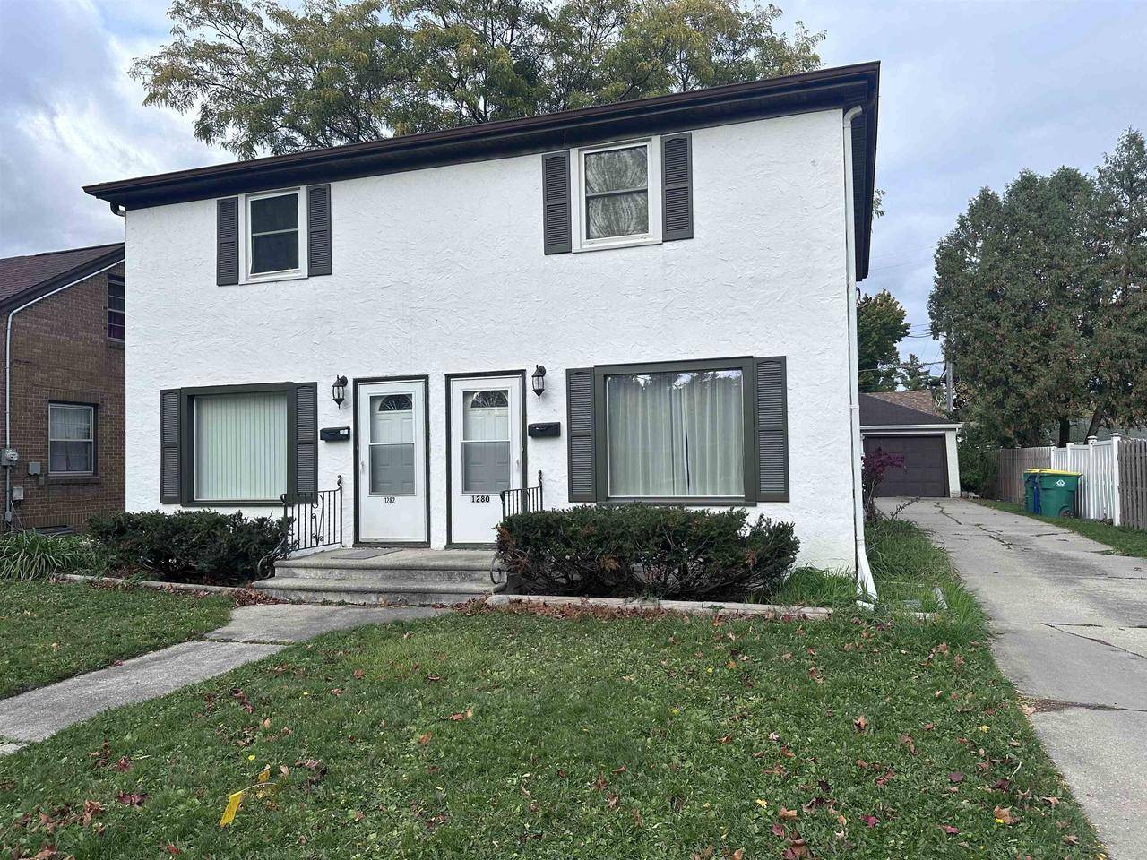 Green Bay, WI 54303,1280 DIVISION STREET