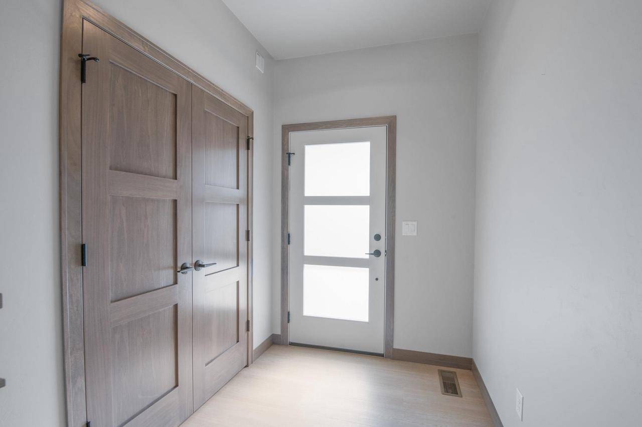 Green Bay, WI 54311,3275 EVENING STAR DRIVE