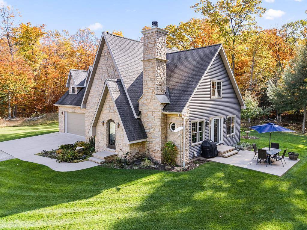 Egg Harbor, WI 54209,6252 MAPLE