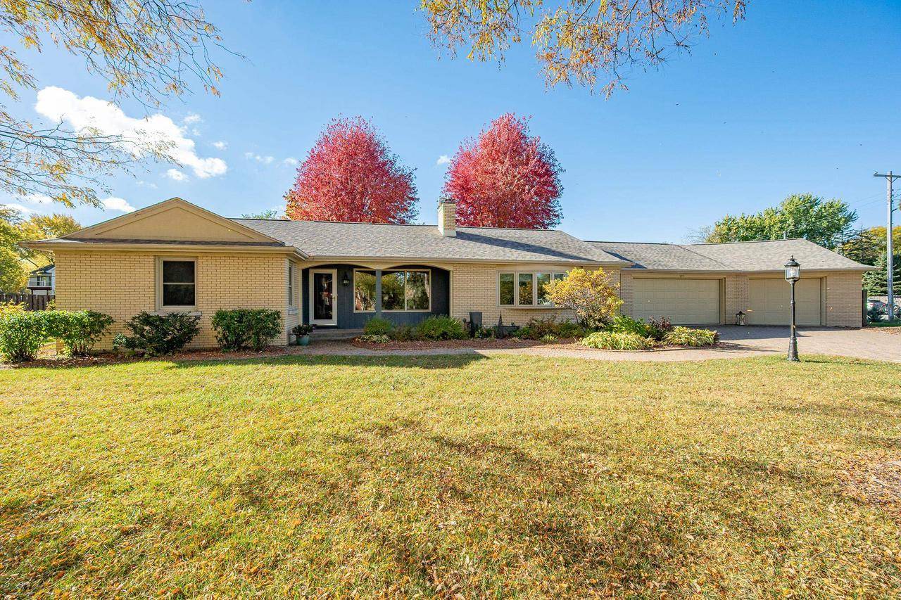 Green Bay, WI 54301,539 ARROWHEAD DRIVE