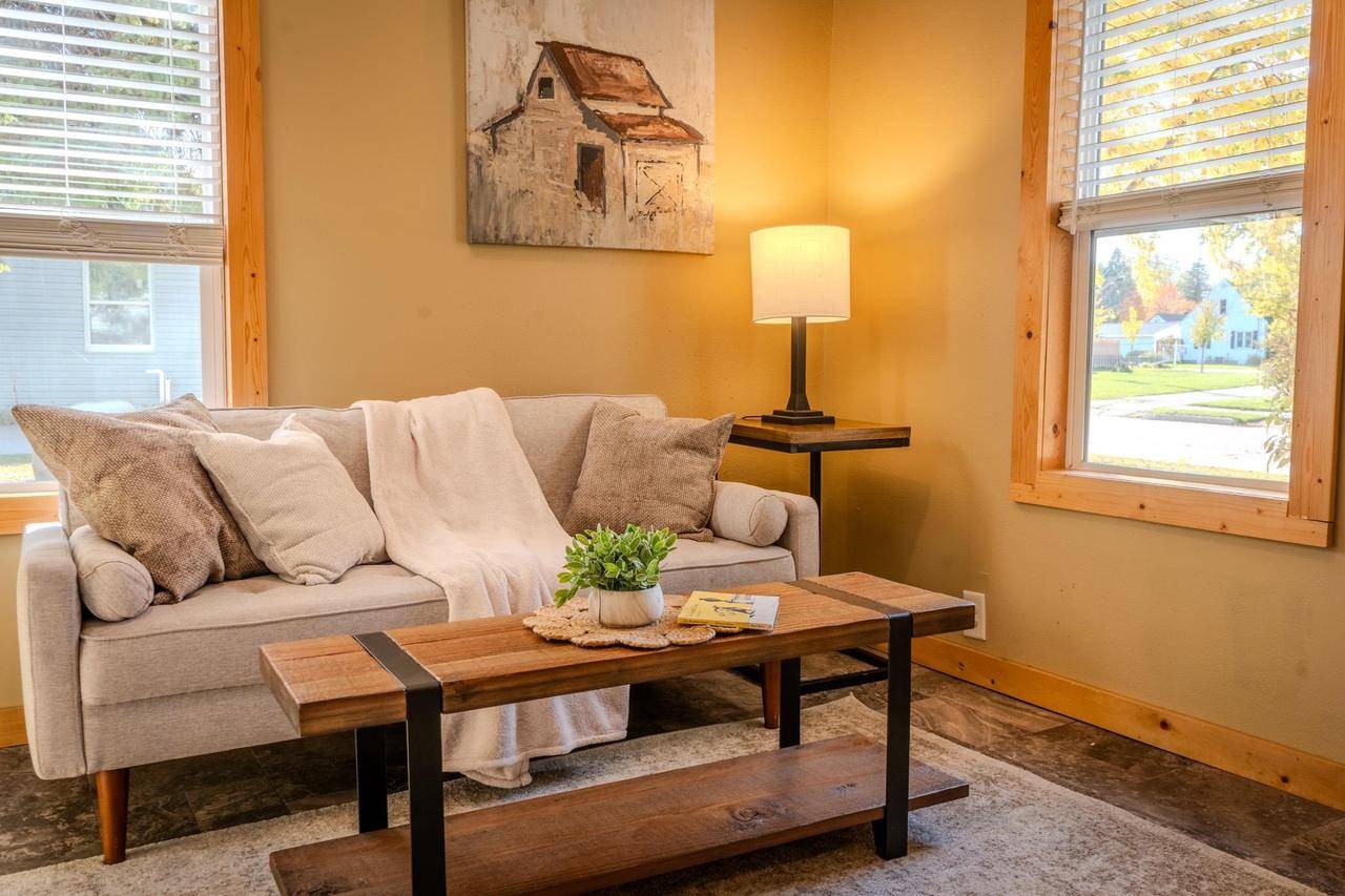 Appleton, WI 54915,206 S TELULAH AVENUE