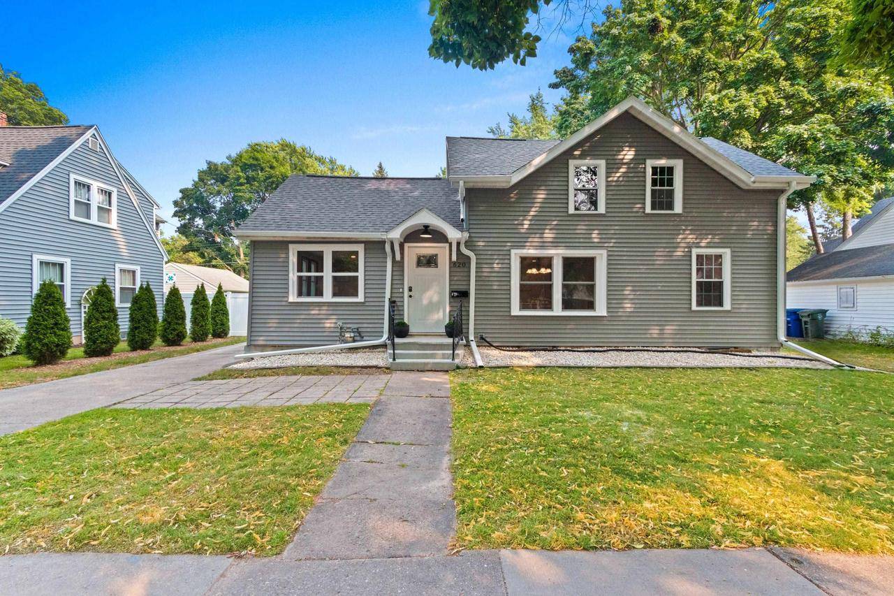 De Pere, WI 54115,620 N MICHIGAN STREET