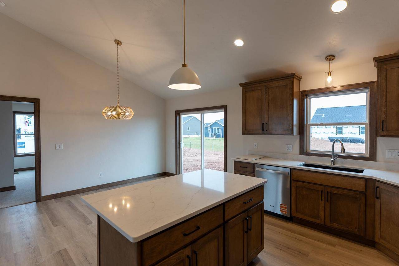 Kaukauna, WI 54130,2040 WHITE DOVE LANE