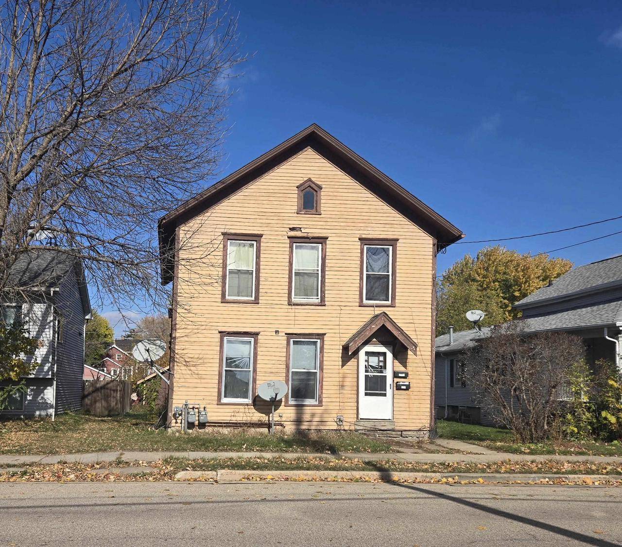 Oshkosh, WI 54901,538 CEAPE AVENUE