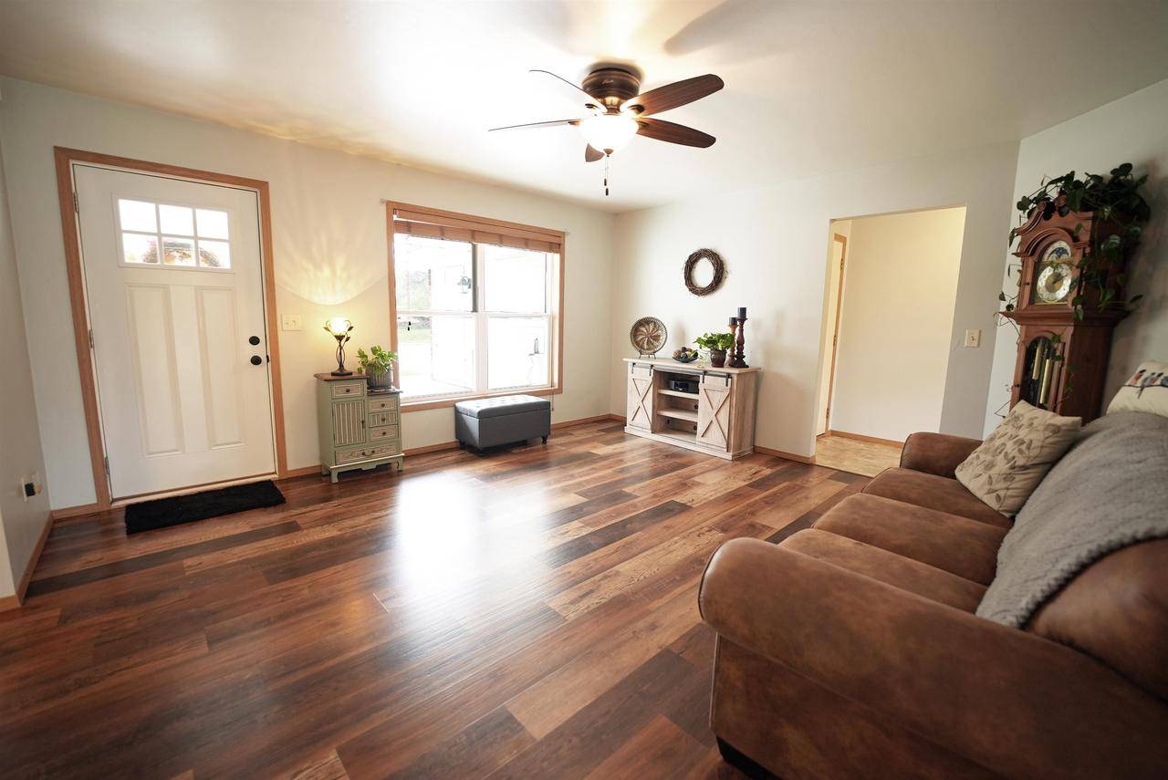 Oconto, WI 54153,203 BITTERS AVENUE