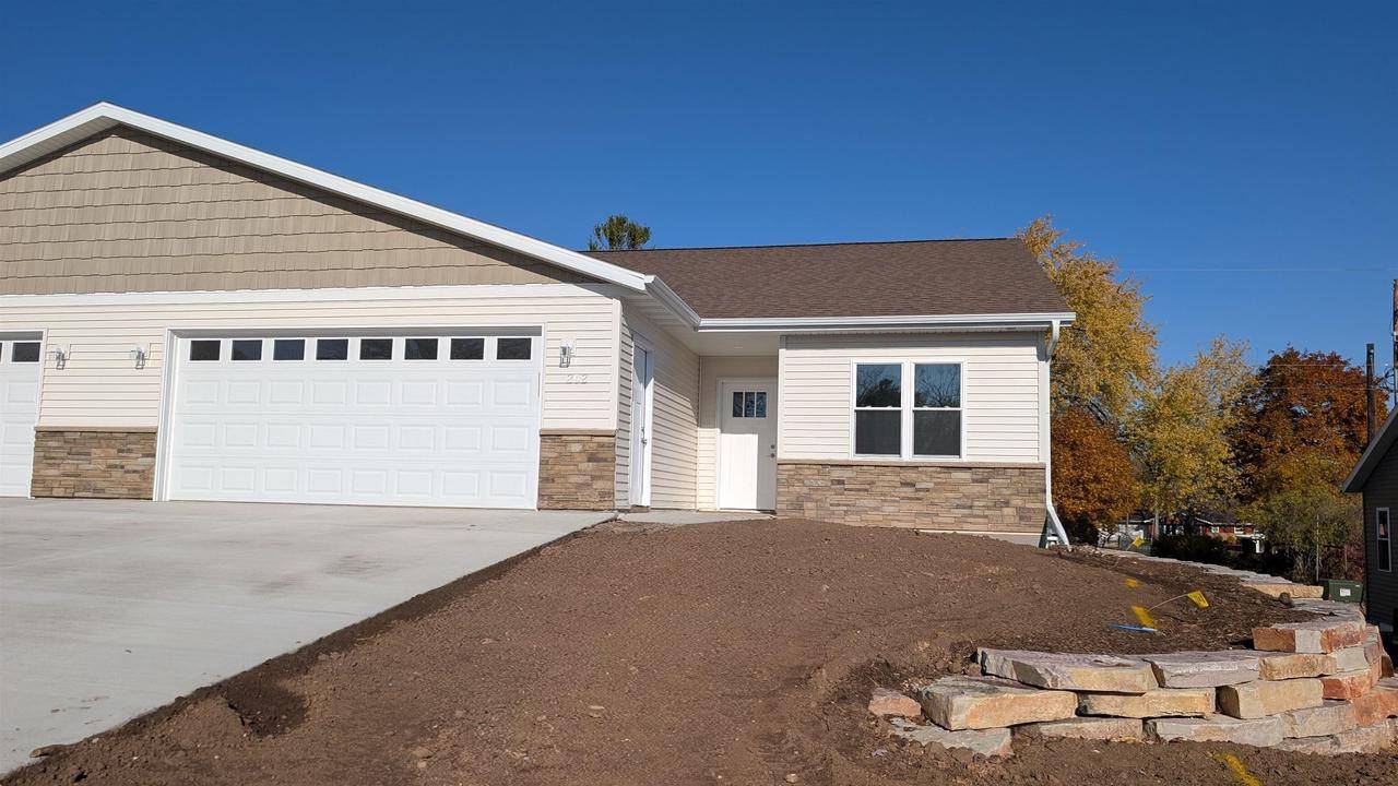 Chilton, WI 53014,202 EVERGREEN LANE