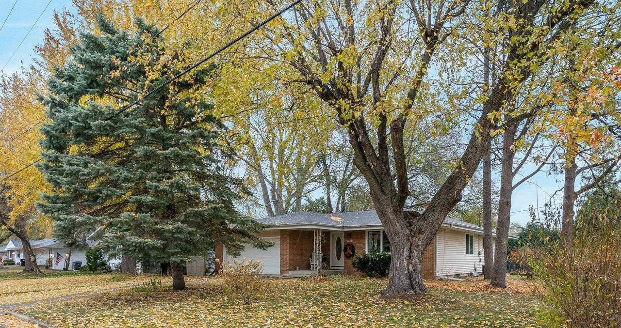 Neenah, WI 54956,1126 S PARK AVENUE