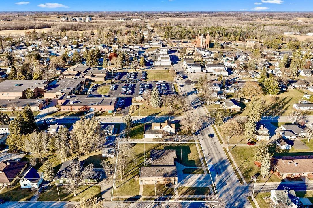Pulaski, WI 54162,421 S ST AUGUSTINE STREET