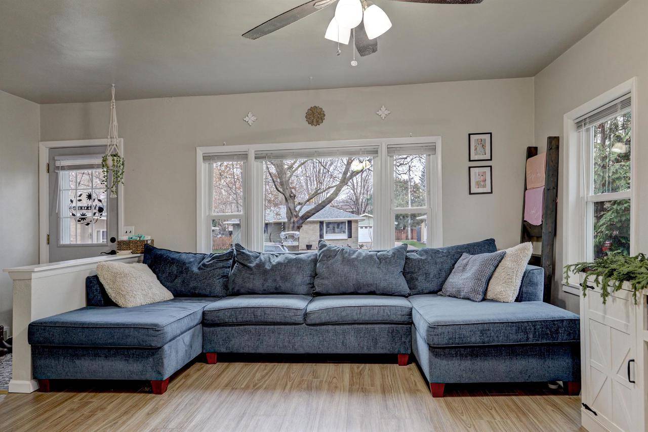 Appleton, WI 54911,1631 N RACINE STREET