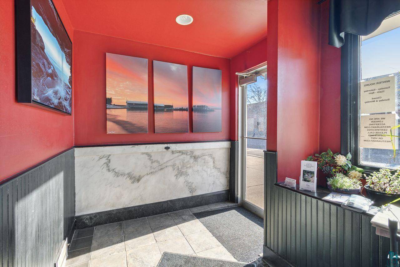 Ashland, WI 54806,201 E Main St