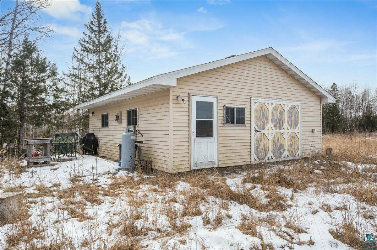 Superior, WI 54880,4998 S Barnes Rd
