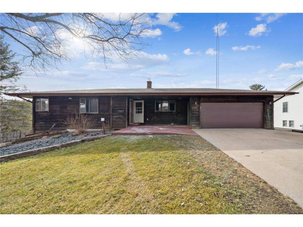 Ellsworth, WI 54011,107 S Northview Street