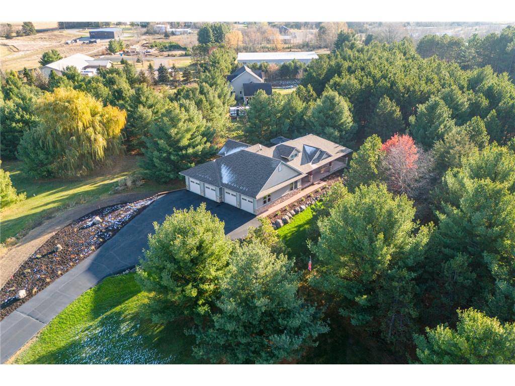 Somerset, WI 54025,670 200th Avenue