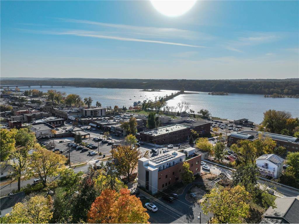 Hudson, WI 54016,708 2nd Street