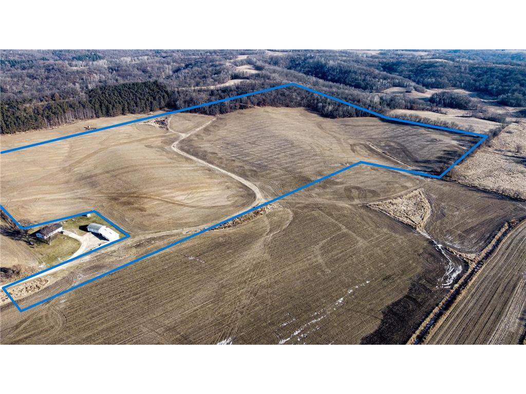 Ettrick, WI 54627,000 Braun Lane
