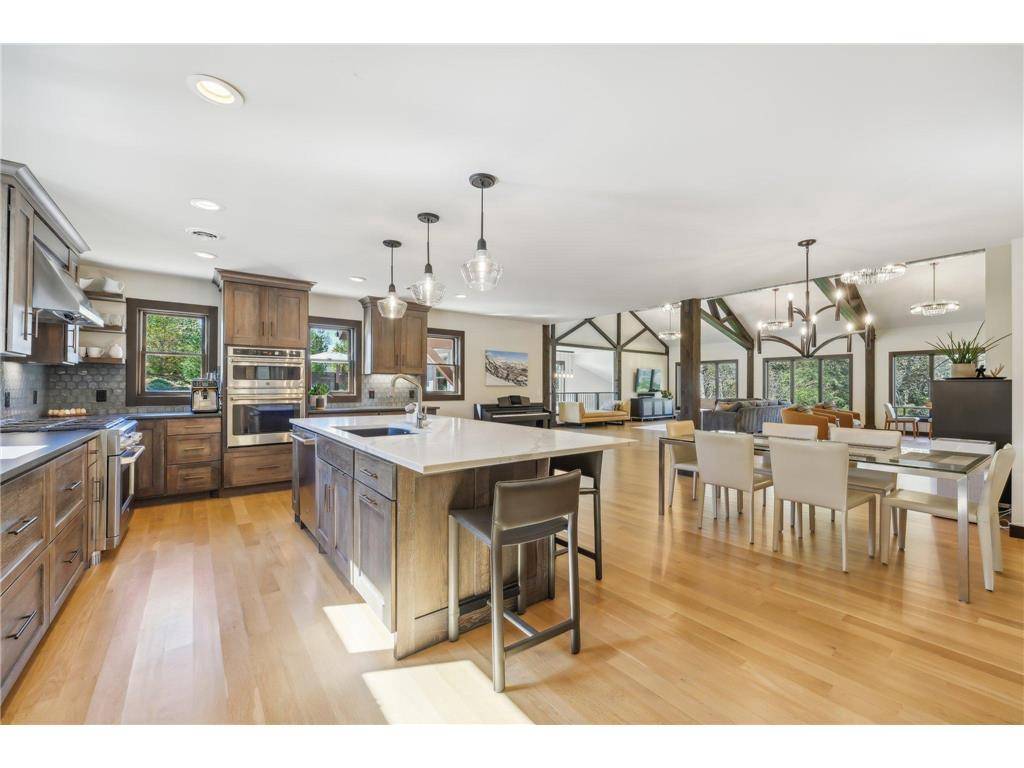 Hudson, WI 54016,902 Crane Hill Trail