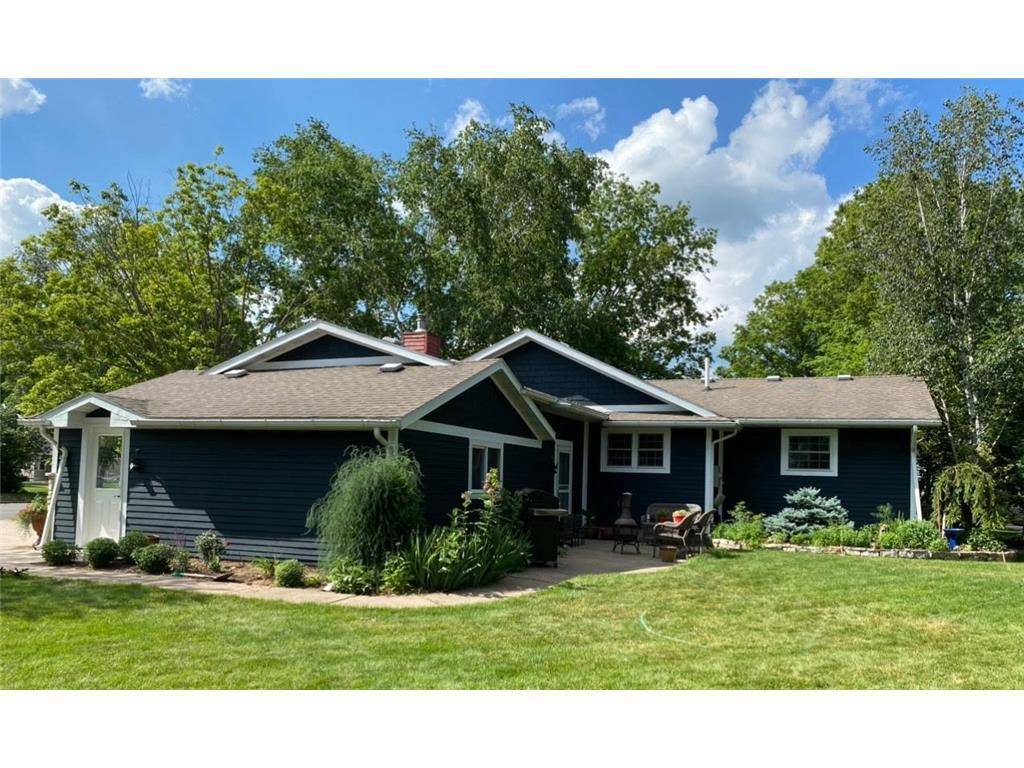 Luck, WI 54853,800 E Park Avenue