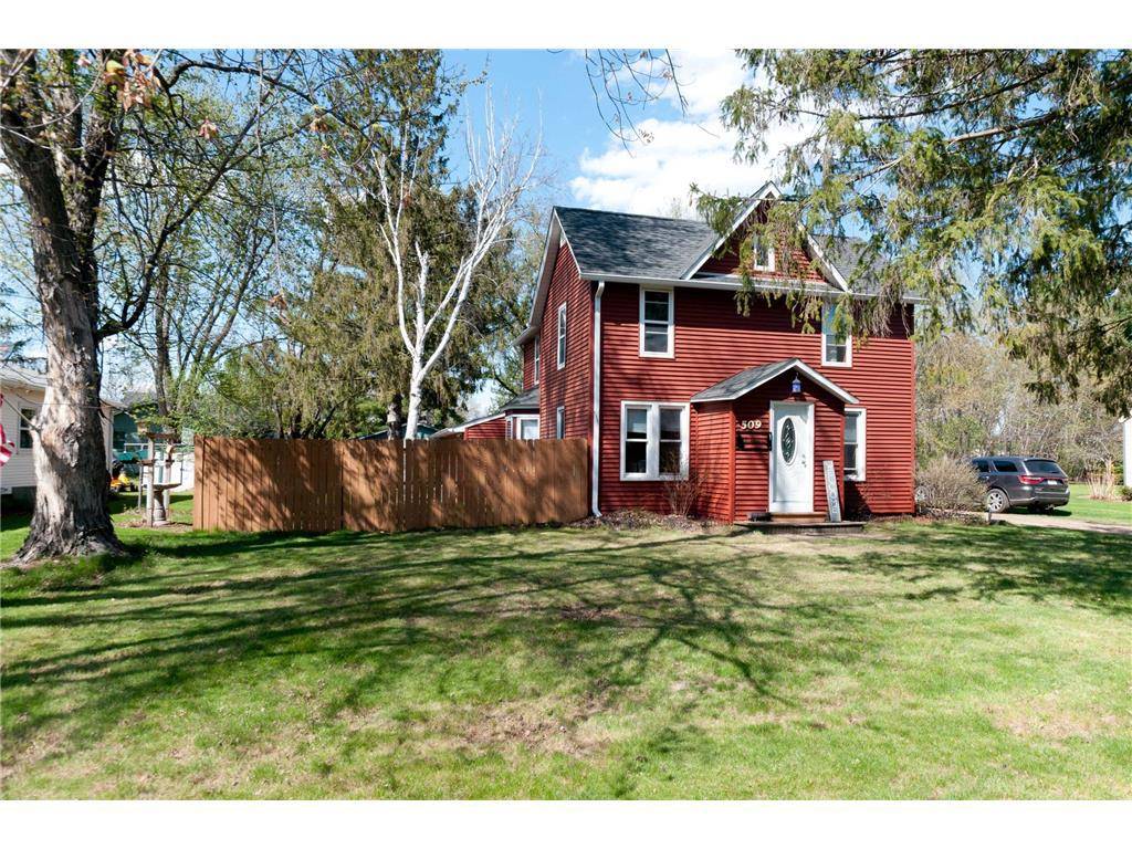 Cameron, WI 54822,509 W Poplar Avenue